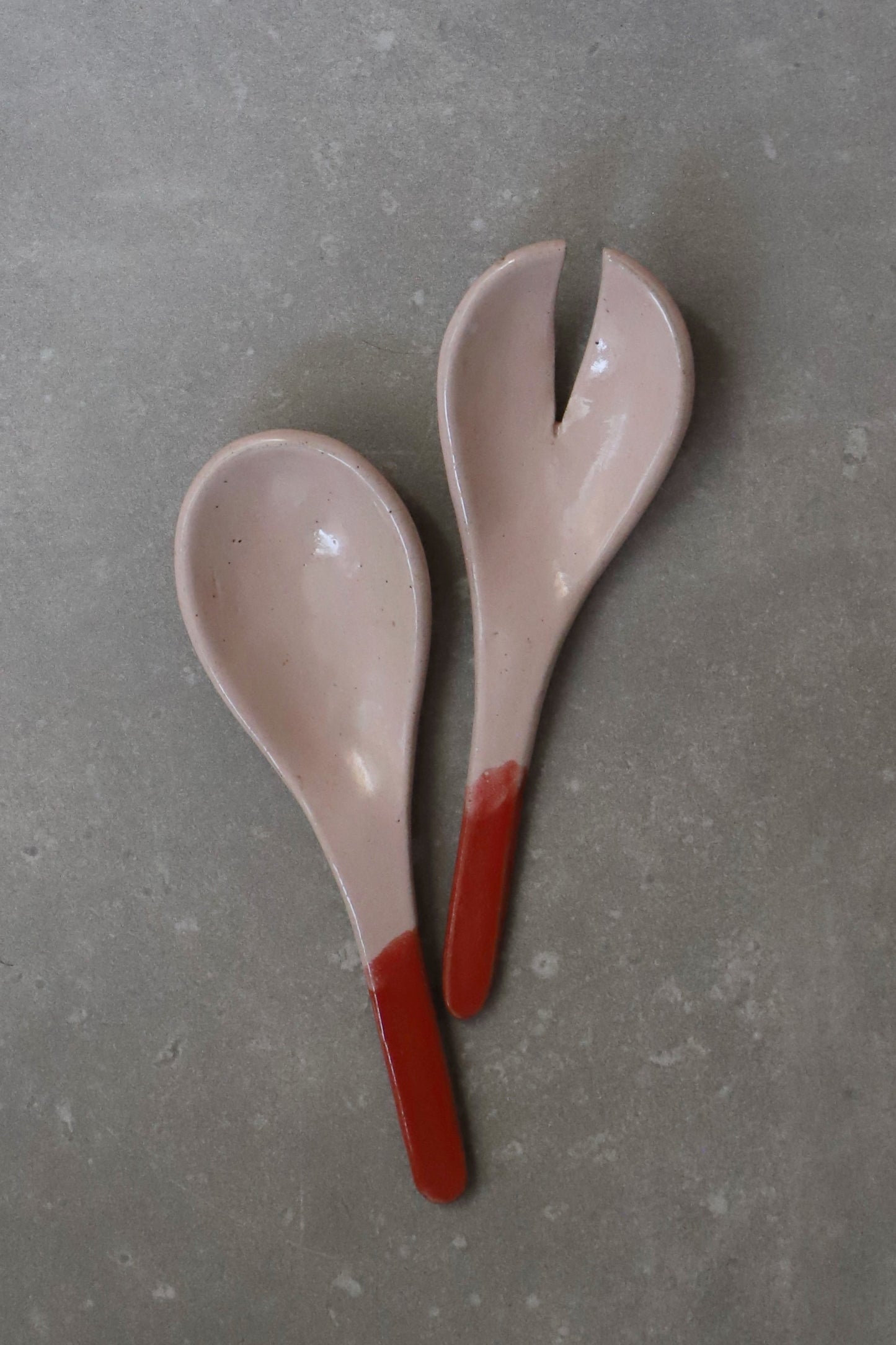 Serving spoons