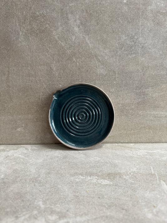 Garlic / Ginger Grater in dark blue