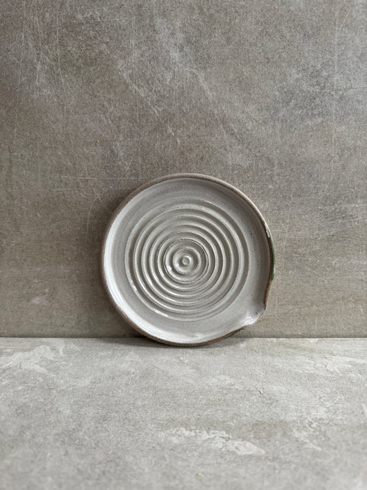 Garlic / Ginger Grater in white