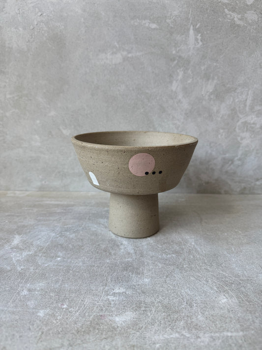 pedestal bowl