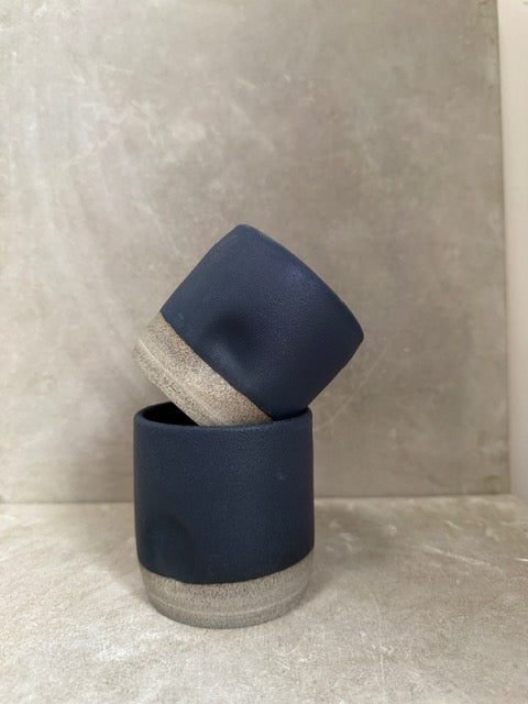 Pair of dimple cups in navy blue